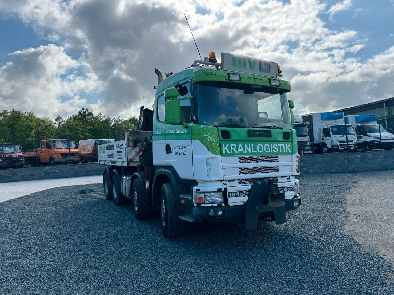 Scania 164G 580 V8 Kran Hiab 280 Retarder Sattelplatte Scania 164G 580 V8 Kran Hiab 280 Retarder Sattelplatte - Camião de caixa aberta/ Plataforma, Caminhão grua: foto 3 Scania 164G 580 V8 Kran Hiab 280 Retarder Sattelplatte Scania 164G 580 V8 Kran Hiab 280 Retarder Sattelplatte - Camião de caixa aberta/ Plataforma, Caminhão grua: foto 3