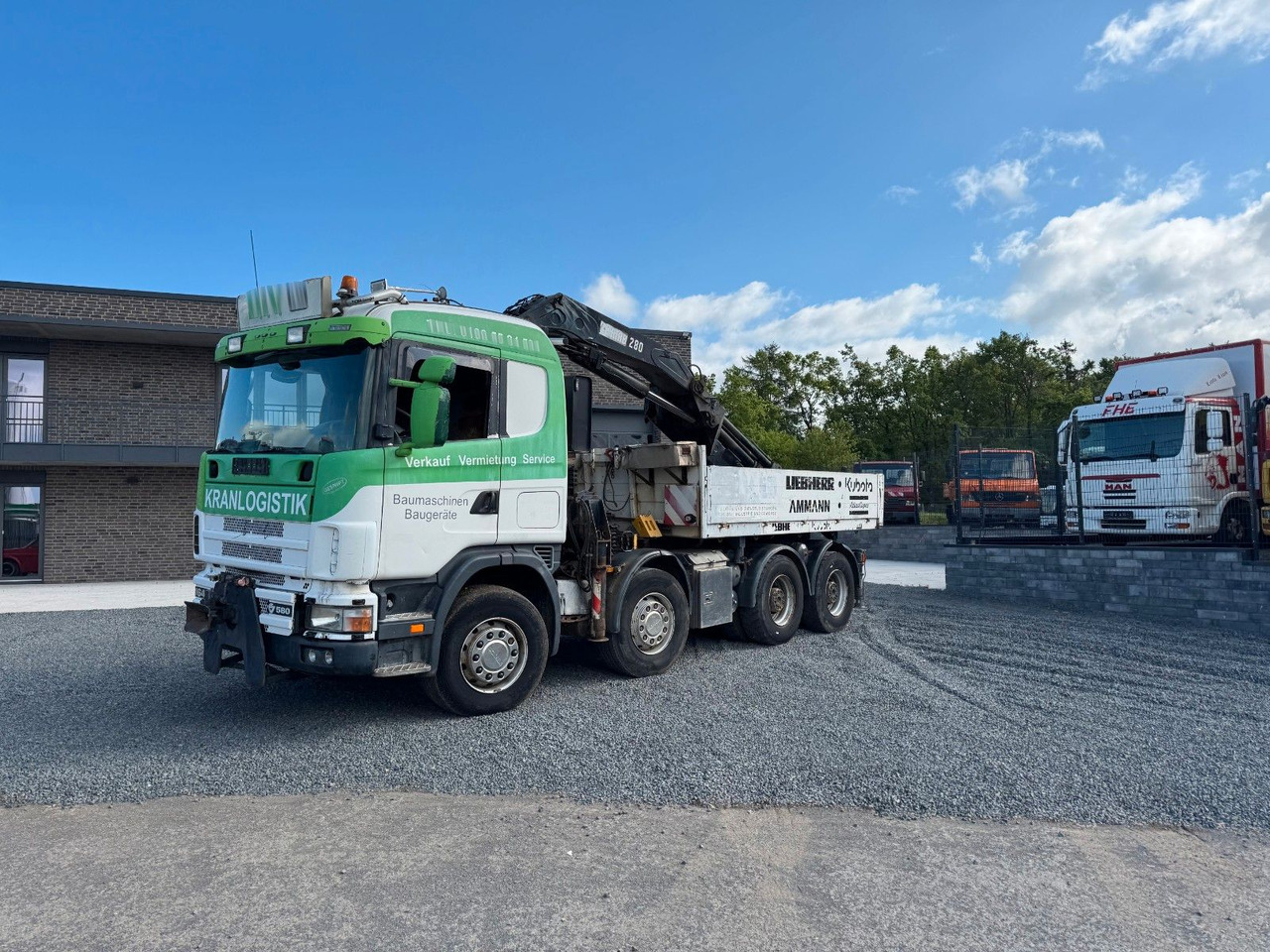 Scania 164G 580 V8 Kran Hiab 280 Retarder Sattelplatte Scania 164G 580 V8 Kran Hiab 280 Retarder Sattelplatte - Camião de caixa aberta/ Plataforma, Caminhão grua: foto 2 Scania 164G 580 V8 Kran Hiab 280 Retarder Sattelplatte Scania 164G 580 V8 Kran Hiab 280 Retarder Sattelplatte - Camião de caixa aberta/ Plataforma, Caminhão grua: foto 2