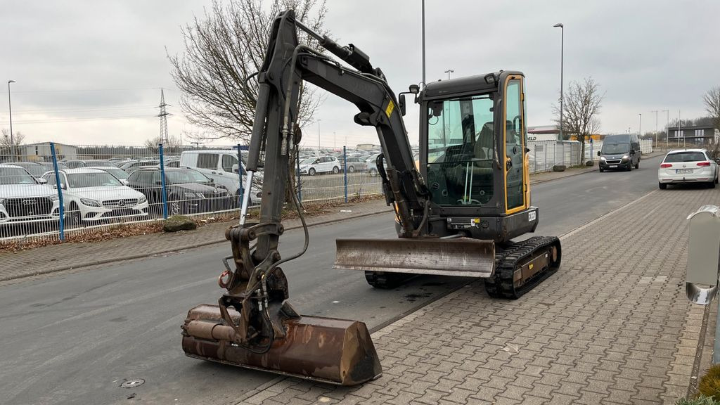 Volvo ECR35D Minibagger 3500 Kg SW MS03 ab 454€ mtl. - Mini escavadeira: foto 2 Volvo ECR35D Minibagger 3500 Kg SW MS03 ab 454€ mtl. - Mini escavadeira: foto 2