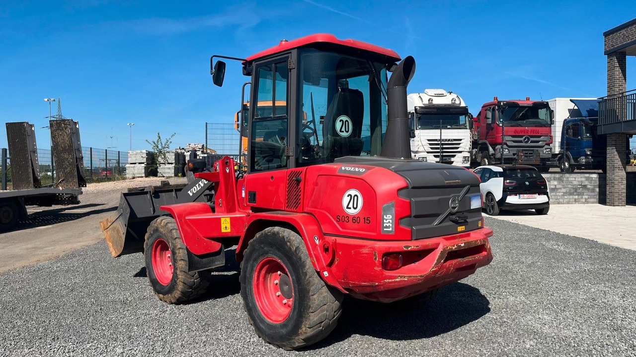Volvo L35G Radlader 7200 Kg Schaufel Gabel Volvo L35G Radlader 7200 Kg Schaufel Gabel - Carregadeira de rodas: foto 5 Volvo L35G Radlader 7200 Kg Schaufel Gabel Volvo L35G Radlader 7200 Kg Schaufel Gabel - Carregadeira de rodas: foto 5