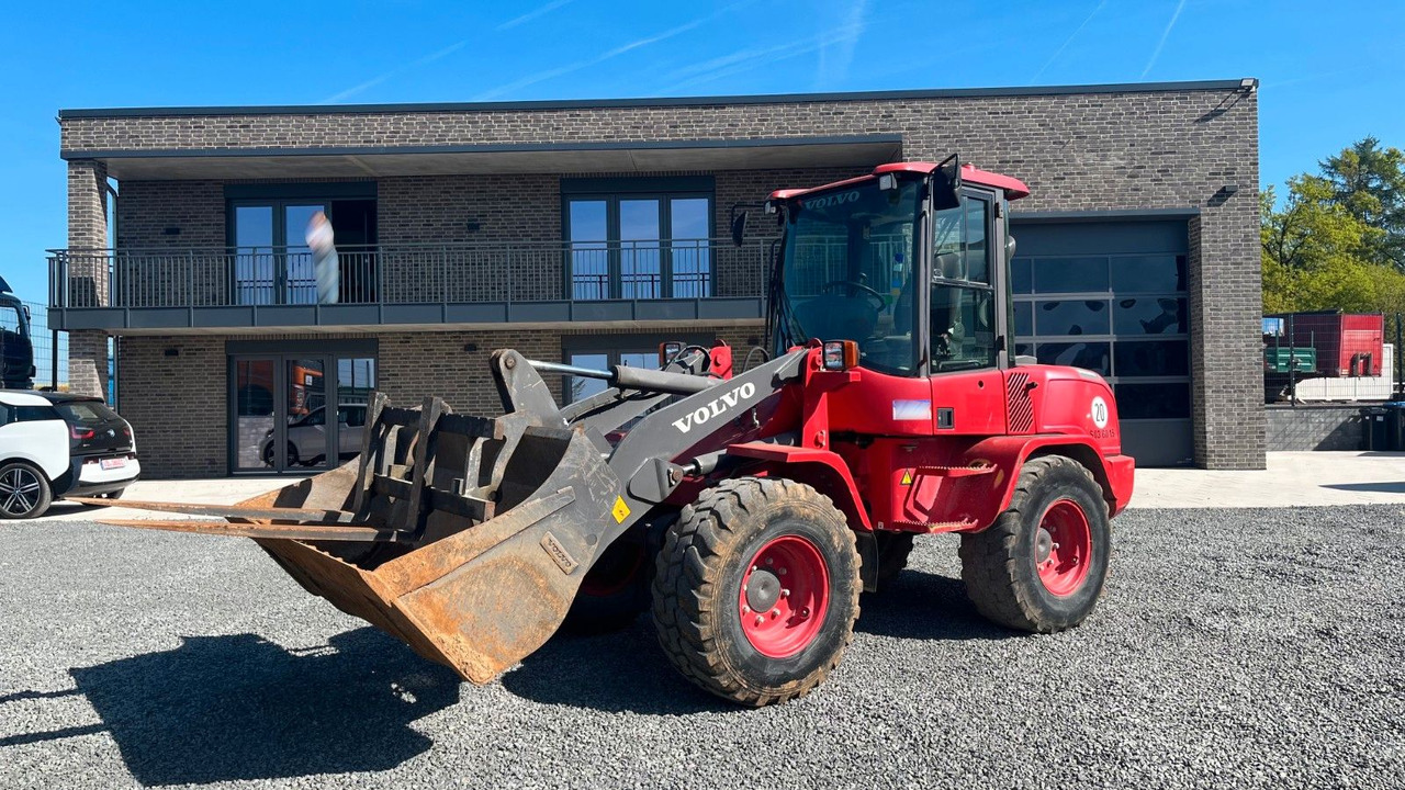Volvo L35G Radlader 7200 Kg Schaufel Gabel Volvo L35G Radlader 7200 Kg Schaufel Gabel - Carregadeira de rodas: foto 2 Volvo L35G Radlader 7200 Kg Schaufel Gabel Volvo L35G Radlader 7200 Kg Schaufel Gabel - Carregadeira de rodas: foto 2