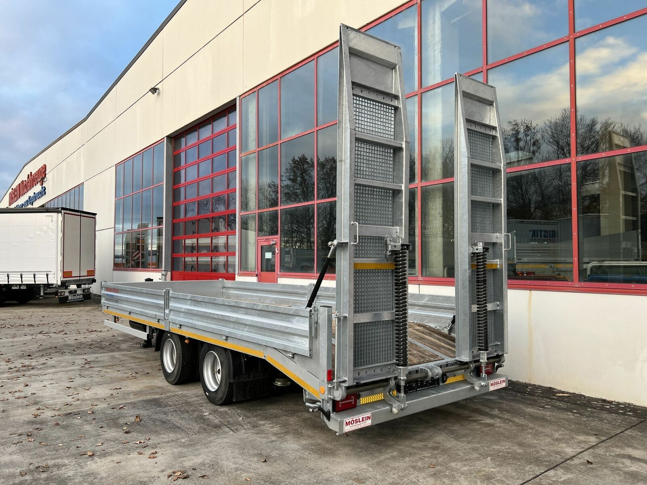 Möslein 19 t Tandemtieflader,Neufahrzeug - Reboque baixa: foto 4 Möslein 19 t Tandemtieflader,Neufahrzeug - Reboque baixa: foto 4