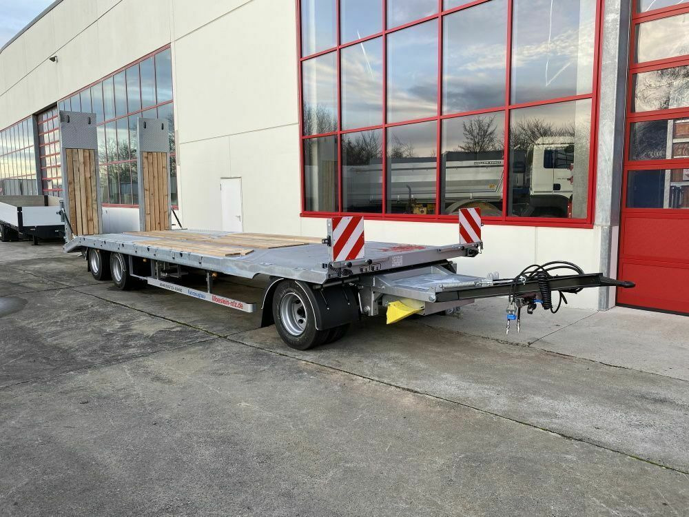 Möslein 3 Achs Tieflader mit gerader Ladefläche 9 m, Ne - Reboque baixa: foto 3 Möslein 3 Achs Tieflader mit gerader Ladefläche 9 m, Ne - Reboque baixa: foto 3