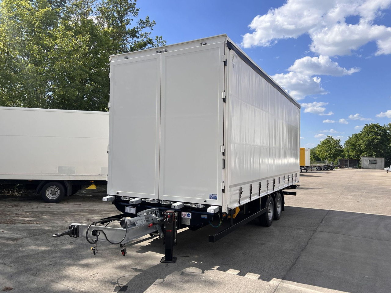Möslein NEUER Tandem- Planenanhänger Durchladbar - Caminhão com lona: foto 3 Möslein NEUER Tandem- Planenanhänger Durchladbar - Caminhão com lona: foto 3
