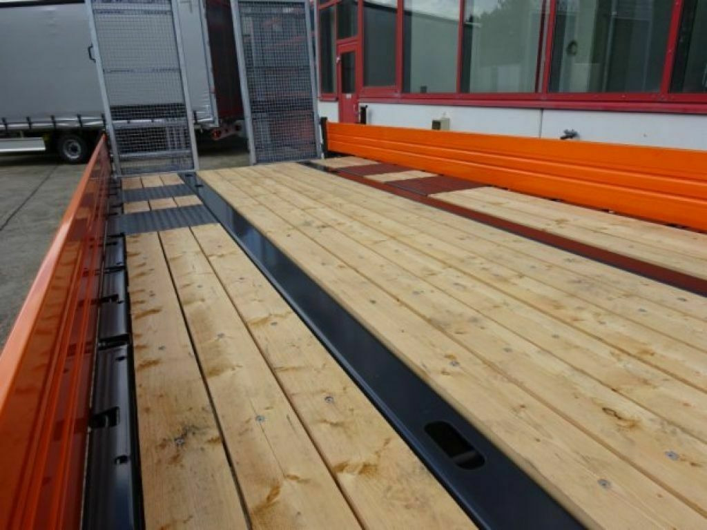 Möslein Neuer Tandemtieflader - Reboque baixa: foto 3 Möslein Neuer Tandemtieflader - Reboque baixa: foto 3