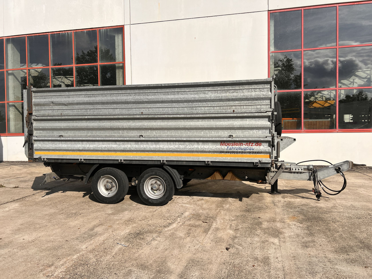 Möslein TDS 13 Schwebheim 13 t Tandemkipper- Tieflader, Aufsatzbordwände - Reboque basculante: foto 1 Möslein TDS 13 Schwebheim 13 t Tandemkipper- Tieflader, Aufsatzbordwände - Reboque basculante: foto 1