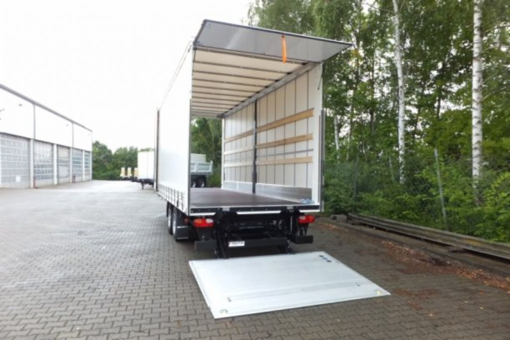 Möslein neuer Planenanhänger, Ladebordwand + Durchladba - Caminhão com lona: foto 4 Möslein neuer Planenanhänger, Ladebordwand + Durchladba - Caminhão com lona: foto 4