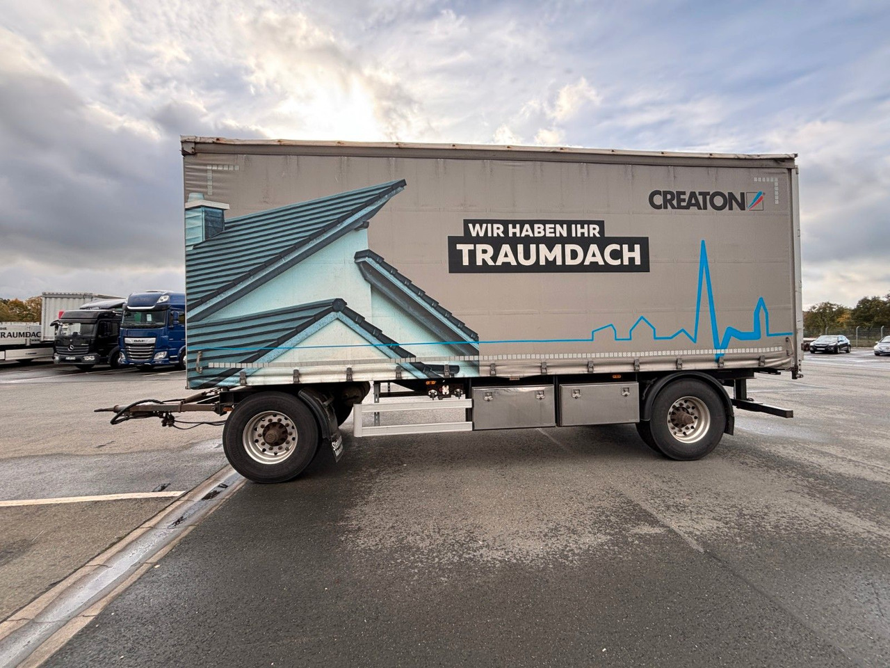 AZP18 Plane + Staplerhalterung - Reboque de lona: foto 1 AZP18 Plane + Staplerhalterung - Reboque de lona: foto 1