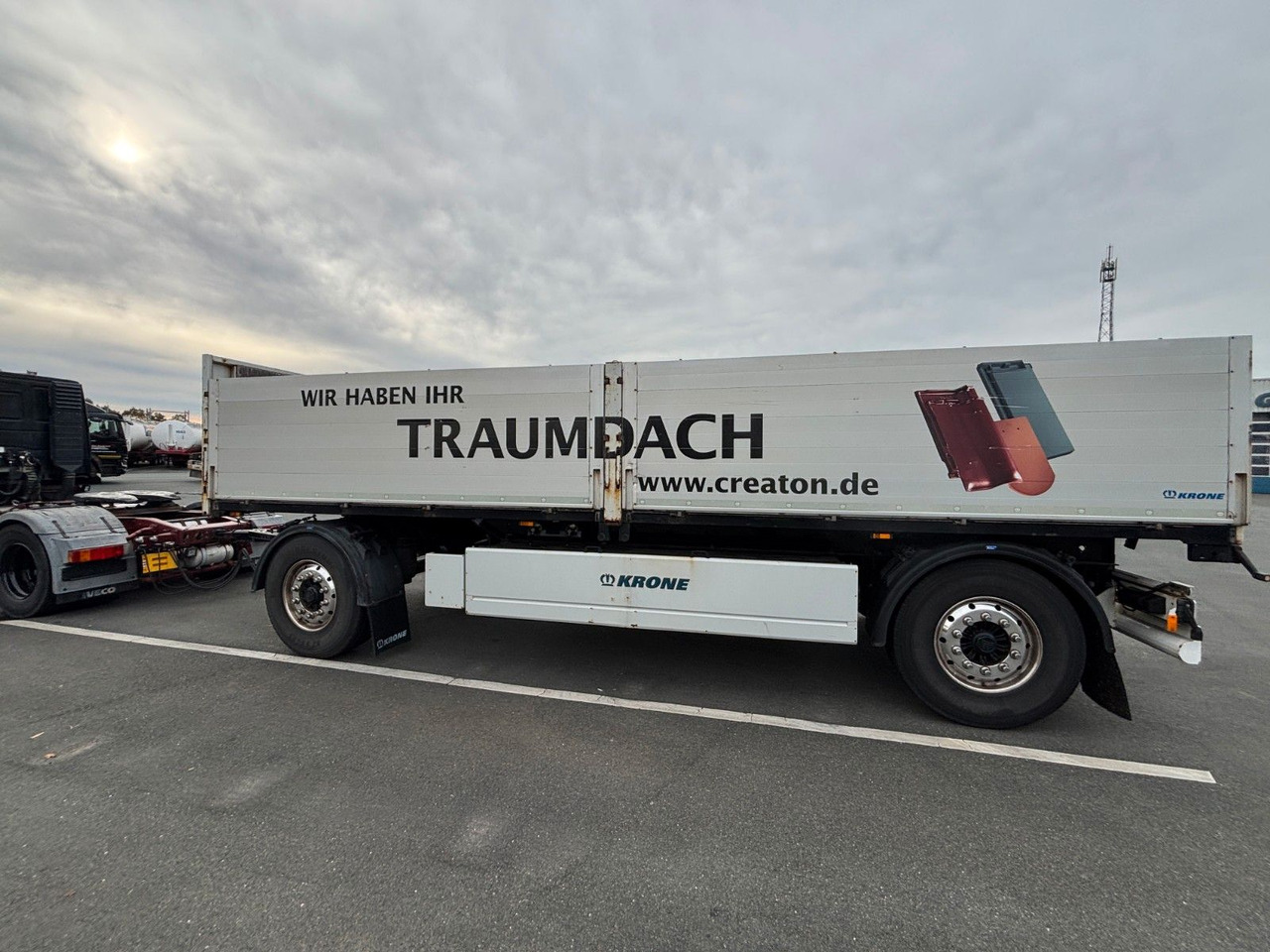 Krone AZ18 + Palettenkasten - Reboque plataforma/ Caixa aberta: foto 5 Krone AZ18 + Palettenkasten - Reboque plataforma/ Caixa aberta: foto 5