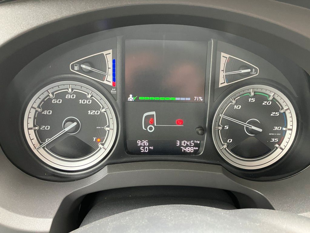 Caminhão com lona DAF FA LF 260 12t Spier Pritsche Plane LBW: foto 16 Caminhão com lona DAF FA LF 260 12t Spier Pritsche Plane LBW: foto 16