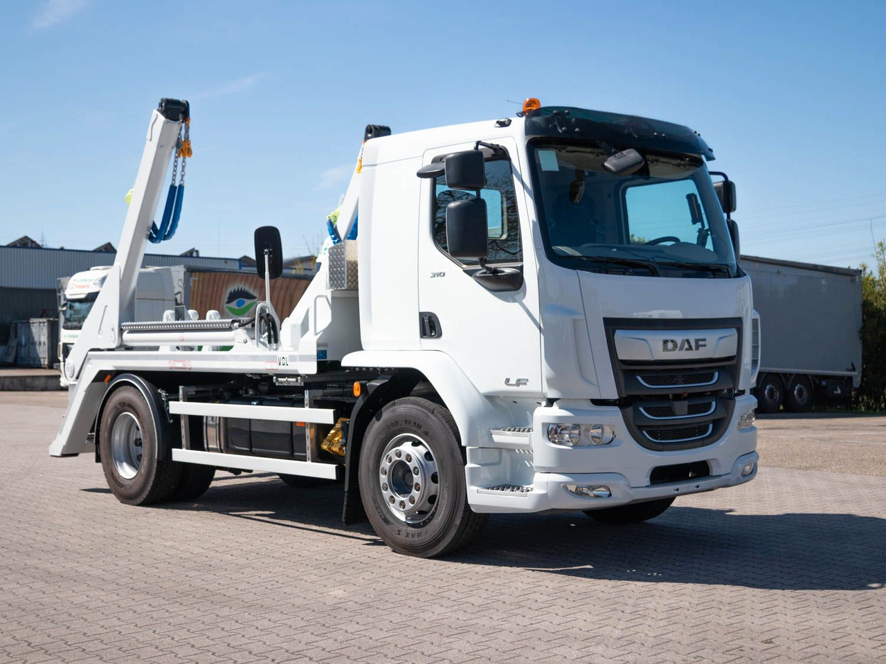 DAF FA LF 310 19t Absetzkipper VDL - Caminhão basculante: foto 3 DAF FA LF 310 19t Absetzkipper VDL - Caminhão basculante: foto 3