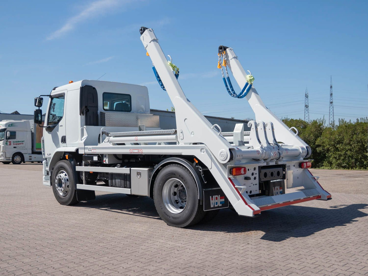 DAF FA LF 310 19t Absetzkipper VDL - Caminhão basculante: foto 5 DAF FA LF 310 19t Absetzkipper VDL - Caminhão basculante: foto 5