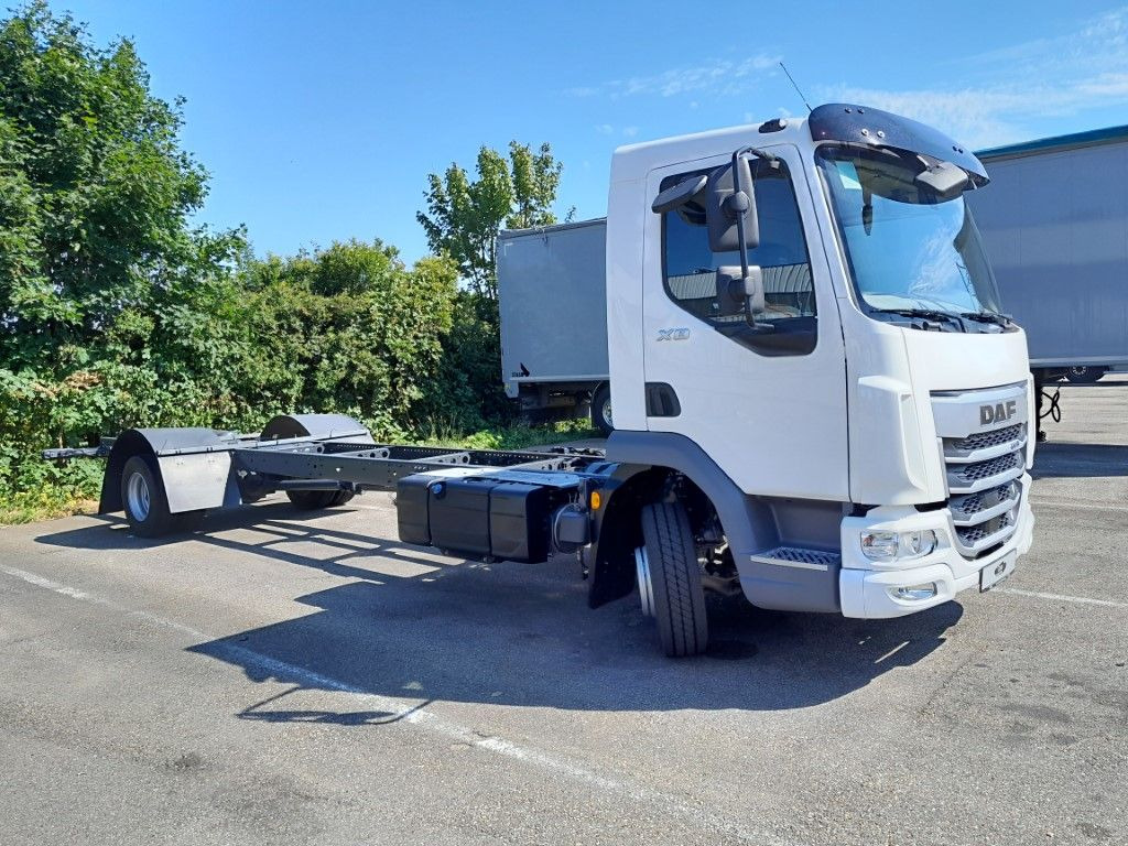 DAF FA XB 260 12t - Caminhão chassi: foto 4 DAF FA XB 260 12t - Caminhão chassi: foto 4