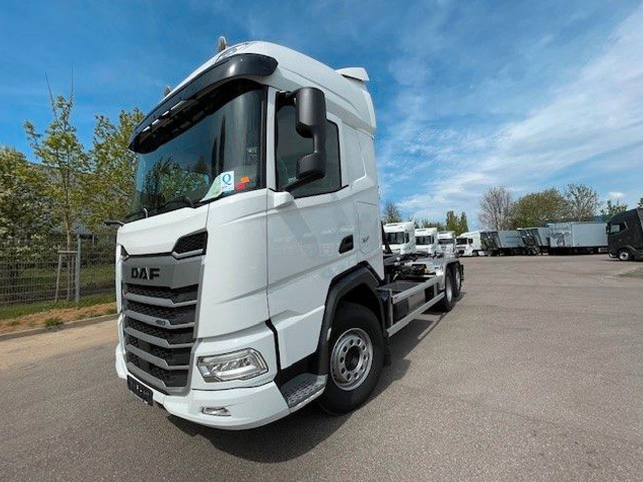 DAF FAN XF 480 NGD - Caminhão polibenne: foto 1 DAF FAN XF 480 NGD - Caminhão polibenne: foto 1