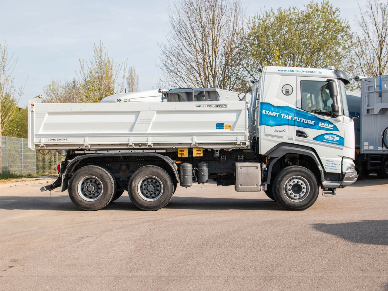 DAF FAT XFC 530 SL Meiller TRIGENIUS D 316 DAF FAT XFC 530 SL Meiller TRIGENIUS D 316 - Caminhão basculante: foto 4 DAF FAT XFC 530 SL Meiller TRIGENIUS D 316 DAF FAT XFC 530 SL Meiller TRIGENIUS D 316 - Caminhão basculante: foto 4