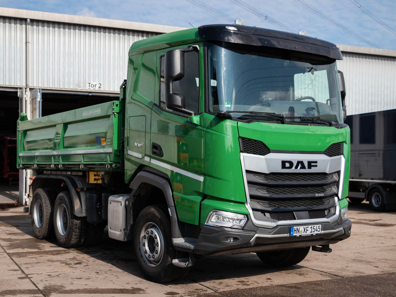 DAF FAT XFC 530 SL Meiller TRIGENIUS D 316 DAF FAT XFC 530 SL Meiller TRIGENIUS D 316 - Caminhão basculante: foto 3 DAF FAT XFC 530 SL Meiller TRIGENIUS D 316 DAF FAT XFC 530 SL Meiller TRIGENIUS D 316 - Caminhão basculante: foto 3
