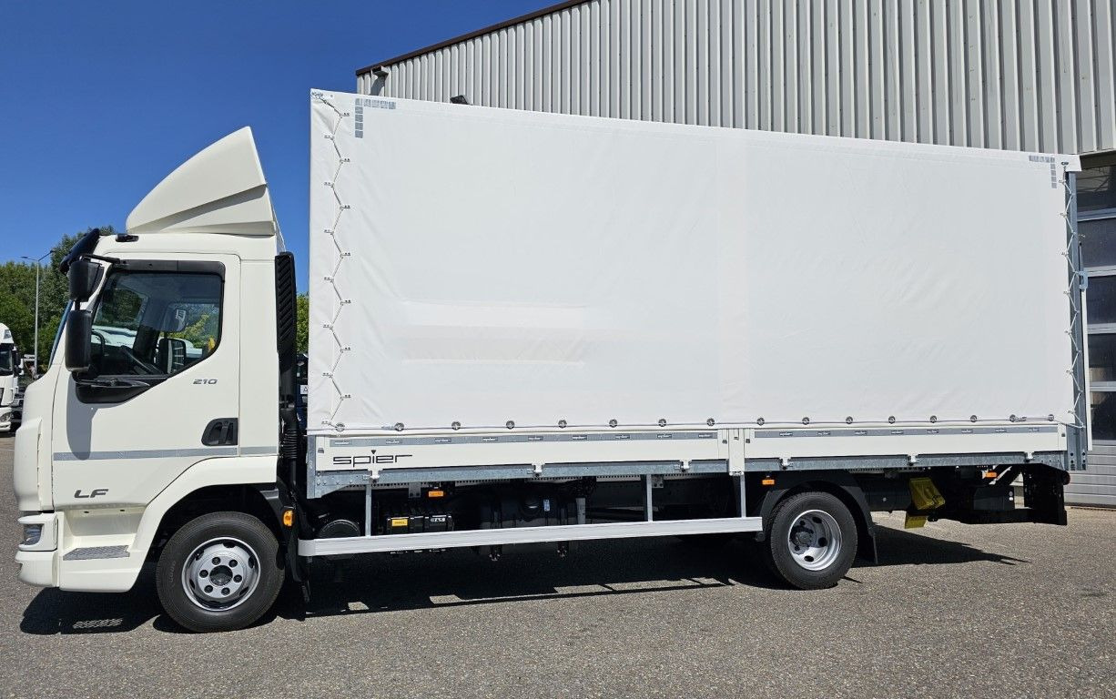 DAF LF 210 7,49t Spier Pritsche-Plane LBW Tageszulas DAF FA LF 210 08t Spier Pritsche mit LBW - Caminhão com lona: foto 5 DAF LF 210 7,49t Spier Pritsche-Plane LBW Tageszulas DAF FA LF 210 08t Spier Pritsche mit LBW - Caminhão com lona: foto 5