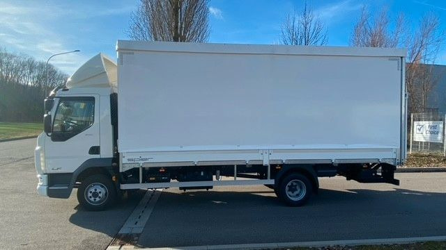 DAF LF 210 8t Pritsche-Plane LBW Tageszulassung DAF FA LF 210 08t Spier Pritsche-Plane - Caminhão com lona: foto 3 DAF LF 210 8t Pritsche-Plane LBW Tageszulassung DAF FA LF 210 08t Spier Pritsche-Plane - Caminhão com lona: foto 3