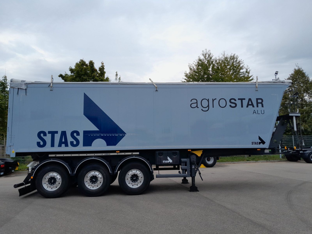 Stas AgroStar 47,3 cbm Alu-Kippsattelauflieger - Semireboque basculante: foto 4 Stas AgroStar 47,3 cbm Alu-Kippsattelauflieger - Semireboque basculante: foto 4