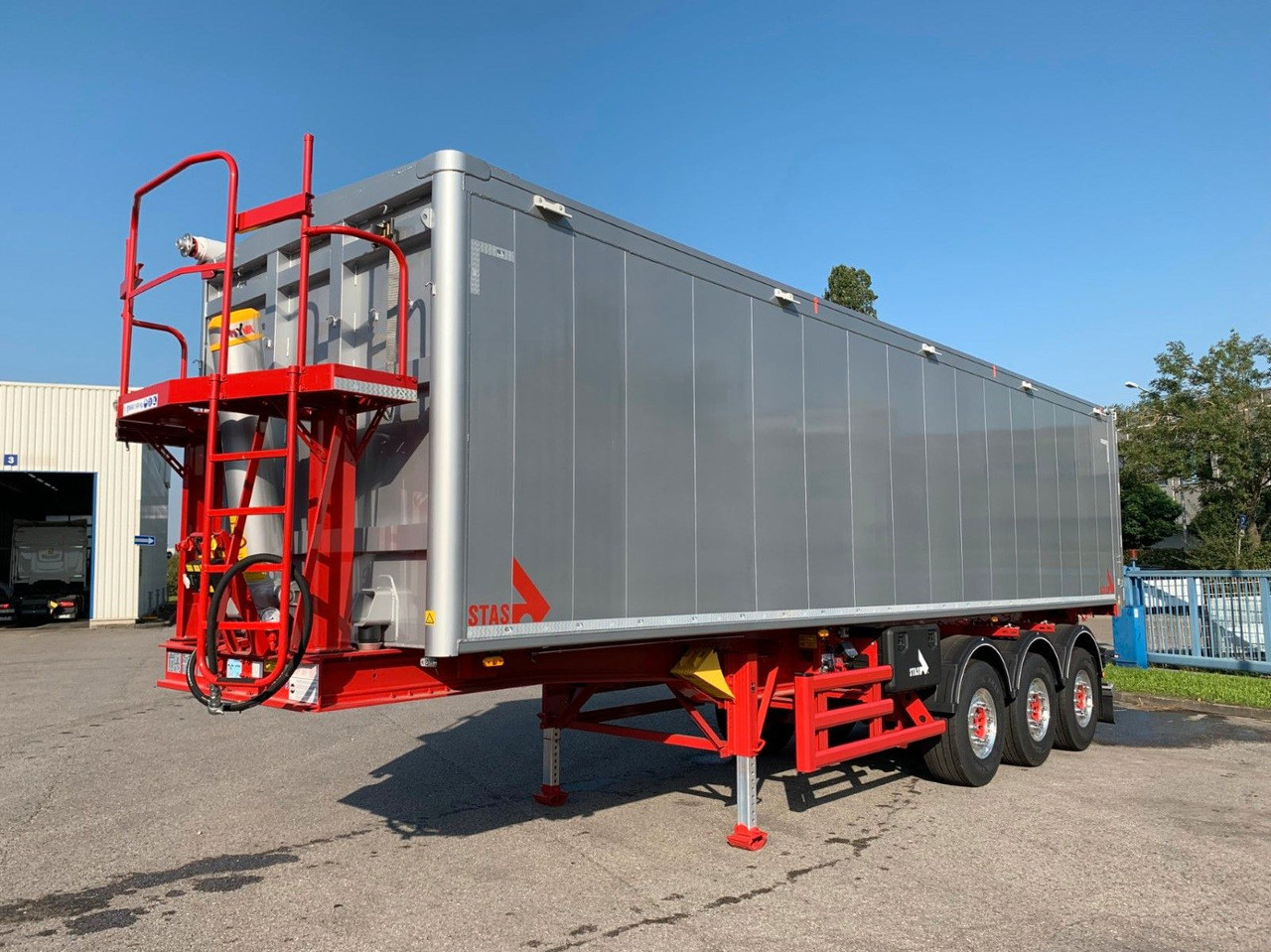 Stas Agrostar 51,8 cbm Stas Agrostar 51,8 cbm - Semireboque basculante: foto 5 Stas Agrostar 51,8 cbm Stas Agrostar 51,8 cbm - Semireboque basculante: foto 5