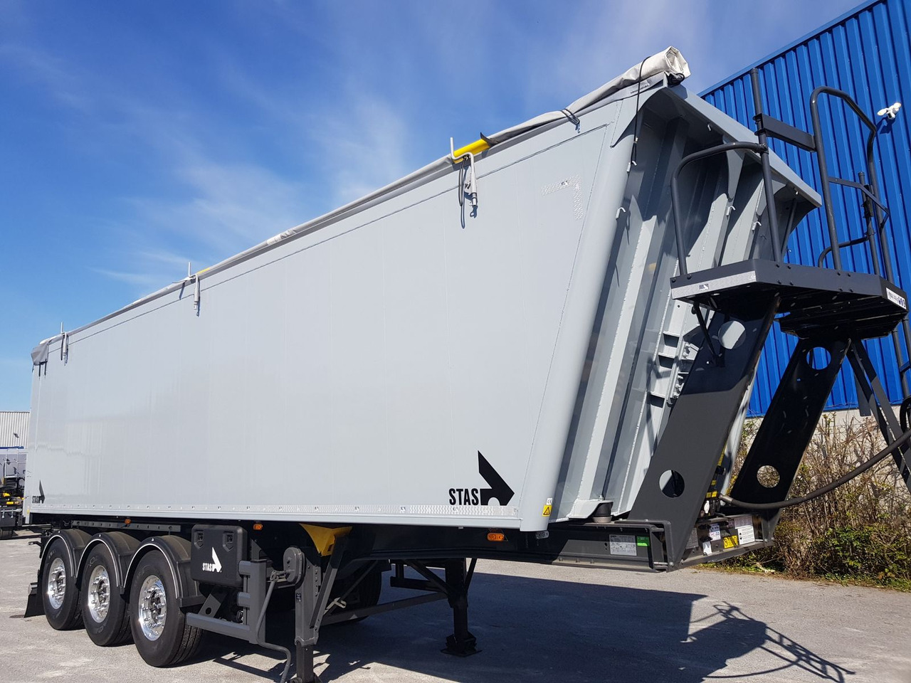 Stas agroSTAR 47,6 cbm Kippsattelauflieger Stas agroSTAR 47,6 cbm Kippsattelauflieger - Semireboque basculante: foto 2 Stas agroSTAR 47,6 cbm Kippsattelauflieger Stas agroSTAR 47,6 cbm Kippsattelauflieger - Semireboque basculante: foto 2