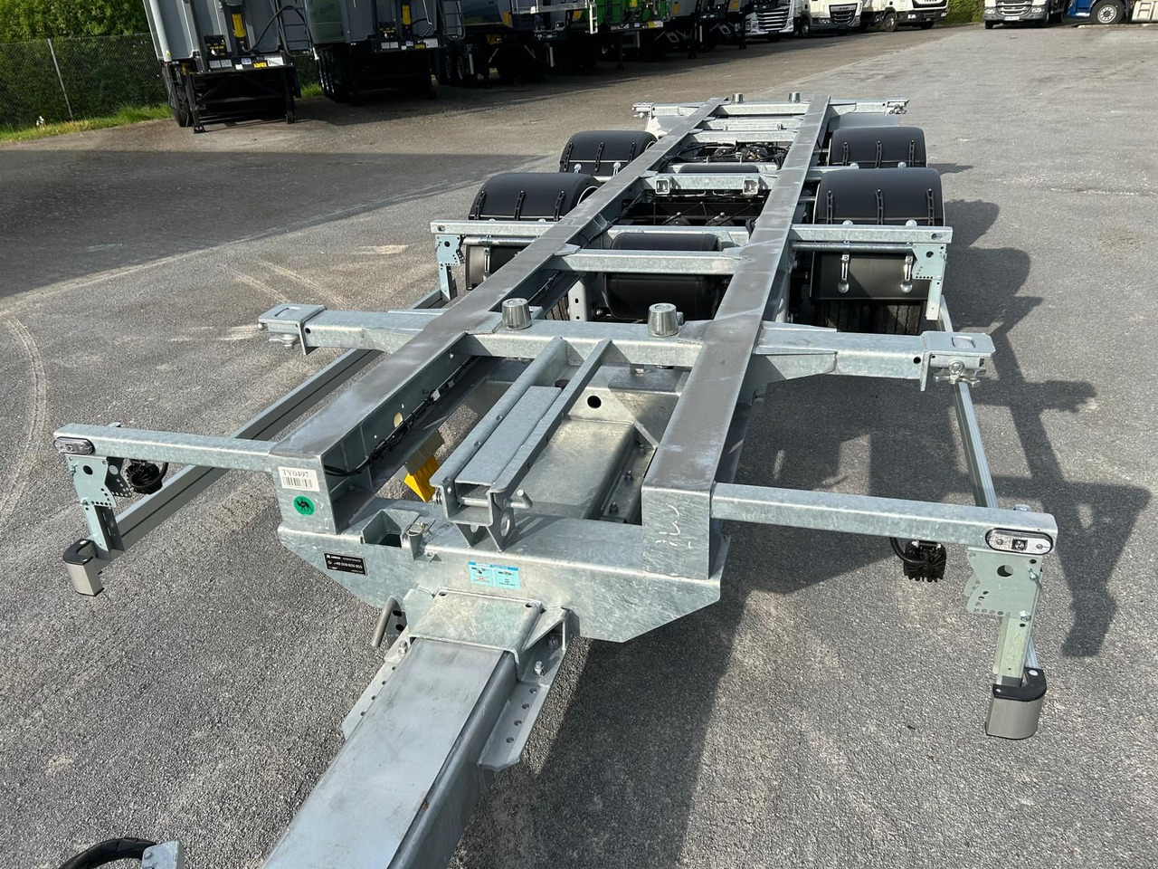 Wielton BDF Anhänger VOLUME Abstellhöhe 920-1020 mm Wielton BDF Anhänger VOLUME Abstellhöhe 920-1020 mm - Reboque transportador de contêineres/ Caixa móvel: foto 3 Wielton BDF Anhänger VOLUME Abstellhöhe 920-1020 mm Wielton BDF Anhänger VOLUME Abstellhöhe 920-1020 mm - Reboque transportador de contêineres/ Caixa móvel: foto 3