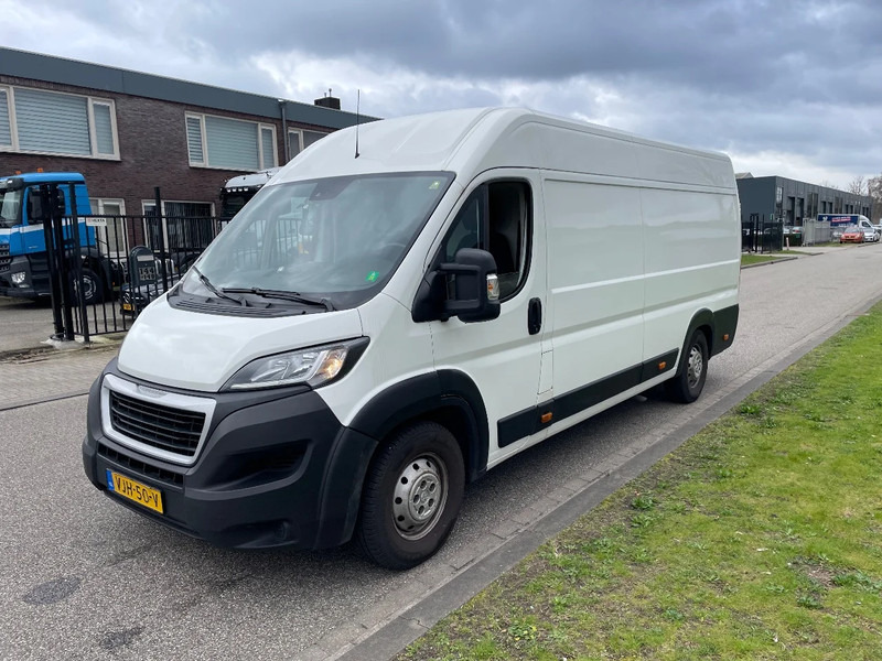 Peugeot Boxer 2.2 hdi 3-2021 L4 H2 airspring !!! - Furgão: foto 1 Peugeot Boxer 2.2 hdi 3-2021 L4 H2 airspring !!! - Furgão: foto 1