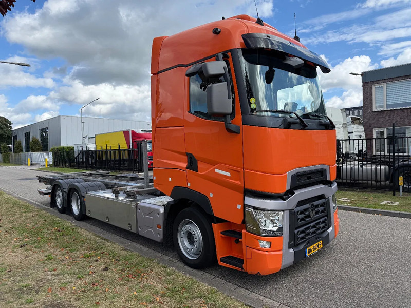 Renault T 460 verhuiswagen 2018 met 180.000 km !!! - Caminhão transportador de contêineres/ Caixa móvel: foto 4 Renault T 460 verhuiswagen 2018 met 180.000 km !!! - Caminhão transportador de contêineres/ Caixa móvel: foto 4