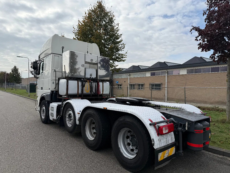 DAF XF 530 FTM 8X4 handgeschakeld 8-2018 retarder - Tractor: foto 4 DAF XF 530 FTM 8X4 handgeschakeld 8-2018 retarder - Tractor: foto 4