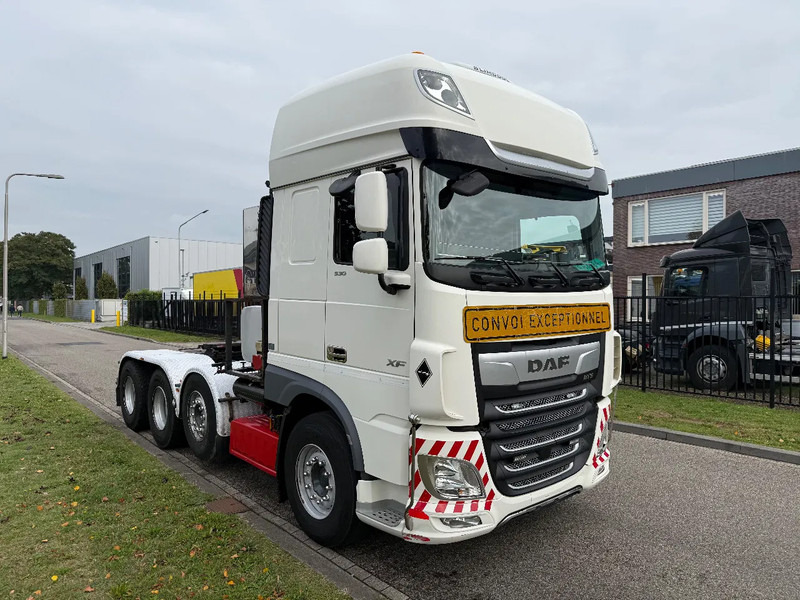 DAF XF 530 FTM 8X4 handgeschakeld 8-2018 retarder - Tractor: foto 2 DAF XF 530 FTM 8X4 handgeschakeld 8-2018 retarder - Tractor: foto 2