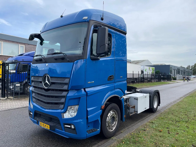 Mercedes-Benz Actros 1943 full adr 2017 only 695.000 km - Tractor: foto 2 Mercedes-Benz Actros 1943 full adr 2017 only 695.000 km - Tractor: foto 2