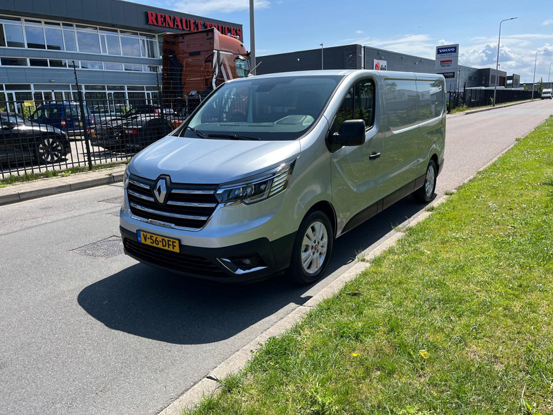Renault Trafic E-Tech Red L2 H1, Airco, Nav, Camera - Furgão compacto, Carrinha elétrica: foto 3 Renault Trafic E-Tech Red L2 H1, Airco, Nav, Camera - Furgão compacto, Carrinha elétrica: foto 3