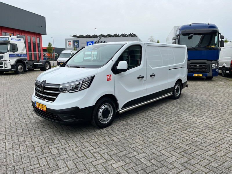 Renault Trafic E-Tech Red L2 H1, Nieuwstaat/New condition, Lees omschrijving/Read description - Furgão compacto, Carrinha elétrica: foto 1 Renault Trafic E-Tech Red L2 H1, Nieuwstaat/New condition, Lees omschrijving/Read description - Furgão compacto, Carrinha elétrica: foto 1