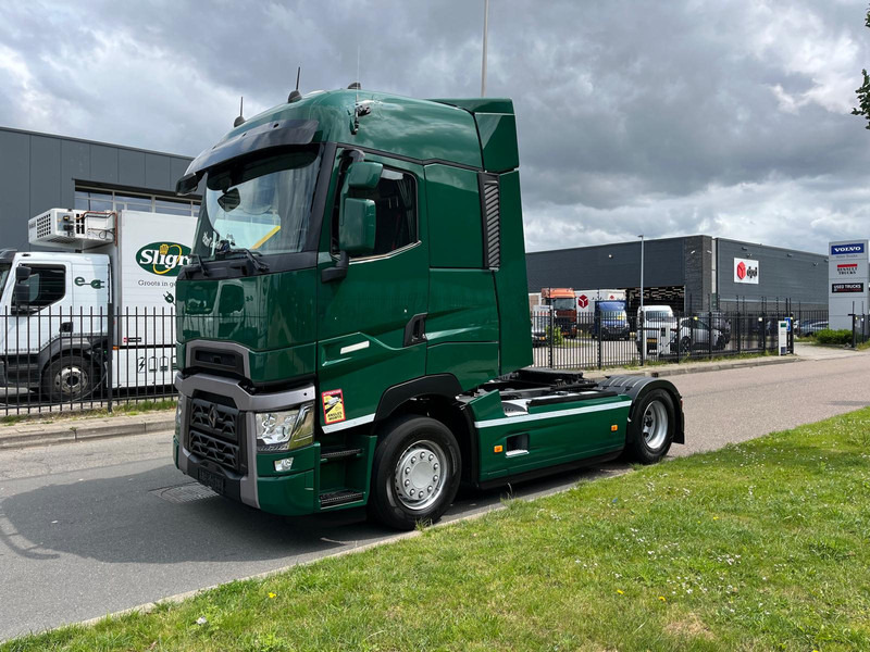Renault T-13 High 480 T4x2, Highsleeper, Airco, Nav, Bluetooth - Tractor: foto 1 Renault T-13 High 480 T4x2, Highsleeper, Airco, Nav, Bluetooth - Tractor: foto 1