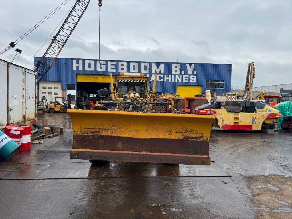 Motoniveladora CAT 140 H: foto 10