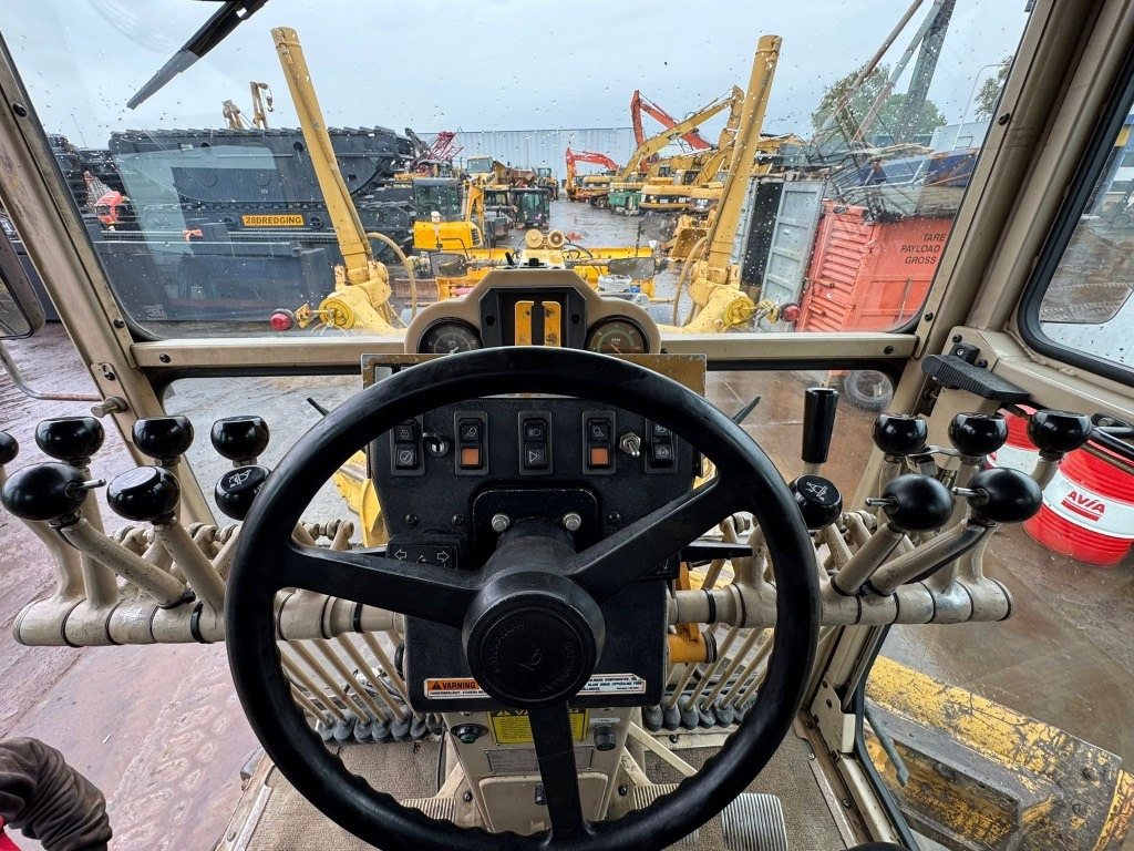 Motoniveladora CAT 140 H: foto 16