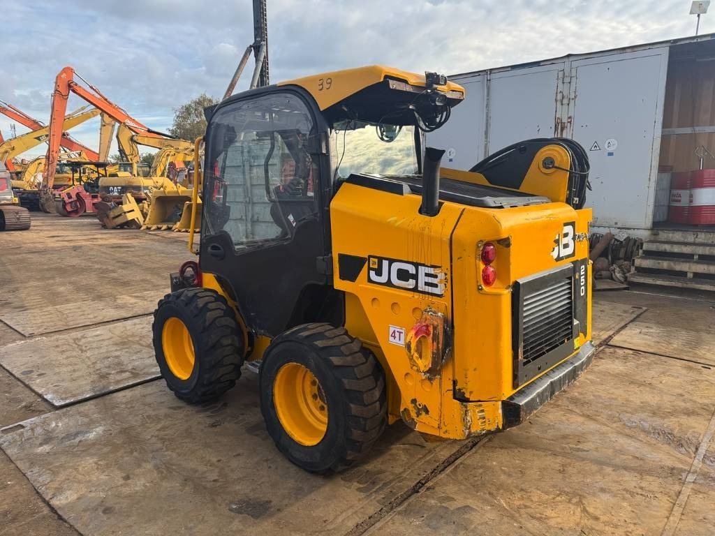 JCB 250T4 - Mini carregadeira: foto 3 JCB 250T4 - Mini carregadeira: foto 3