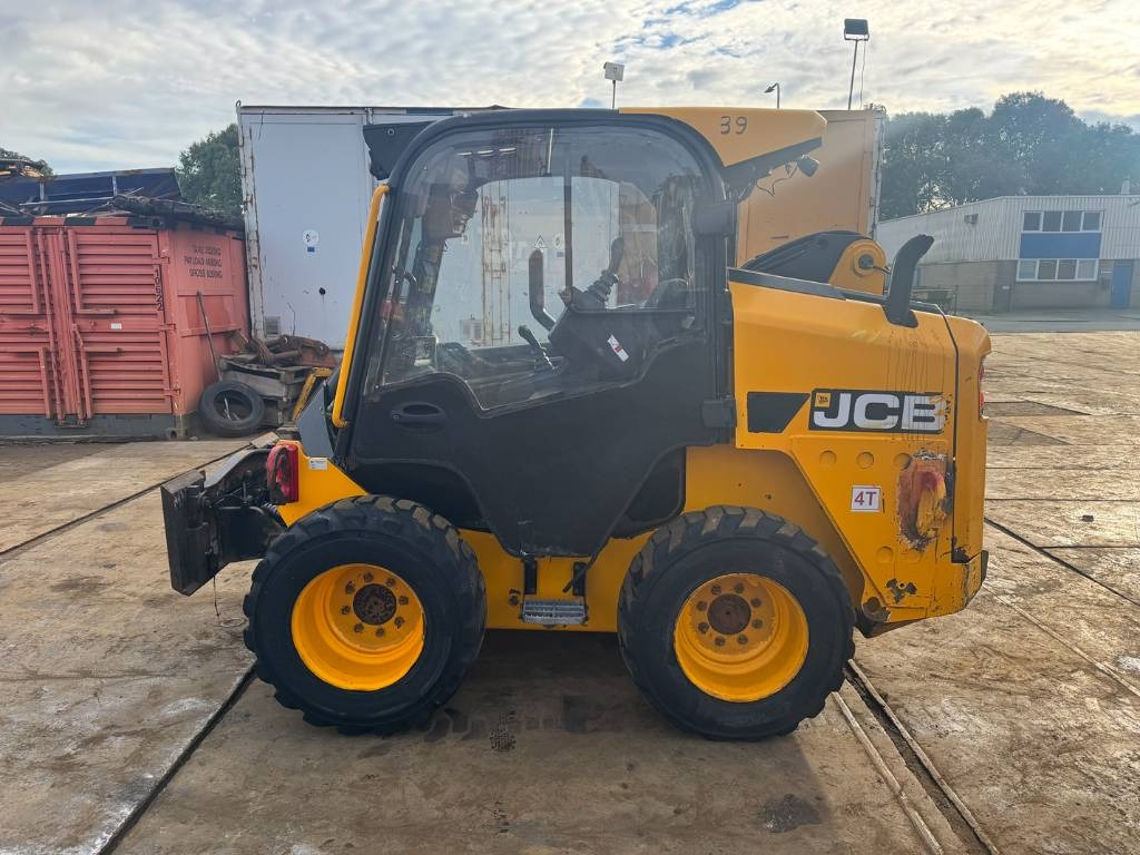 JCB 250T4 - Mini carregadeira: foto 1 JCB 250T4 - Mini carregadeira: foto 1