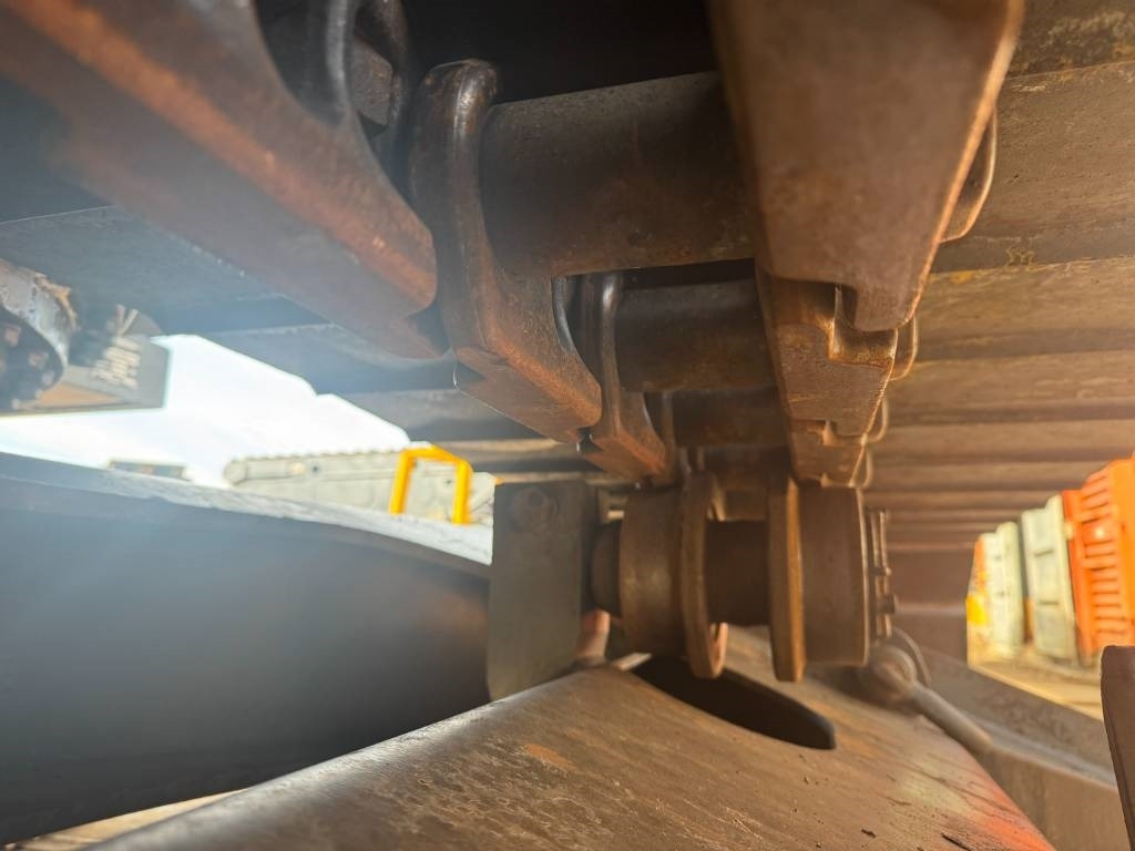 Escavadora de rastos Volvo EC 160 E L ( 3.451 ORIGINAL HOURS ): foto 9