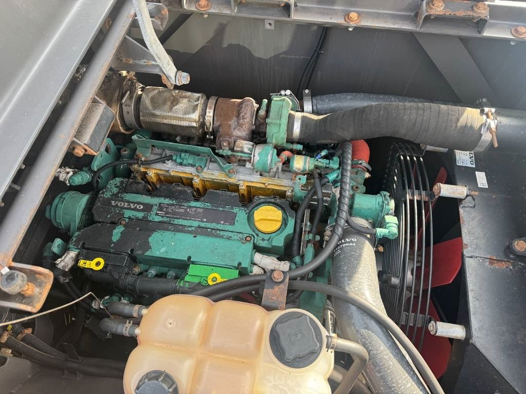 Escavadora de rastos Volvo EC 160 E L ( 3.451 ORIGINAL HOURS ): foto 18