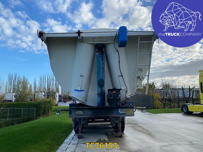 Benalu - Semireboque basculante: foto 2 Benalu - Semireboque basculante: foto 2