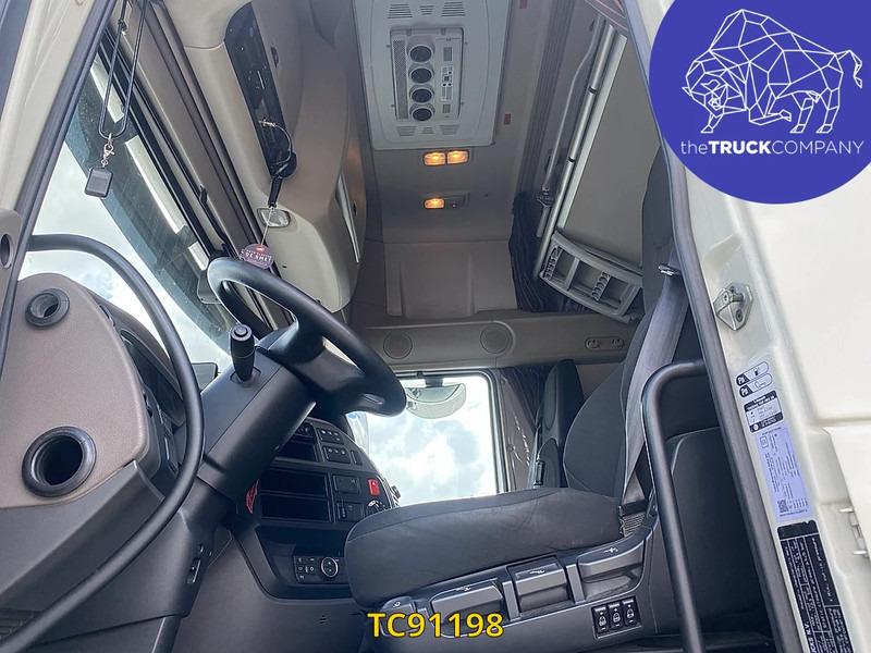 DAF XF 480 - Caminhão transportador de contêineres/ Caixa móvel: foto 2 DAF XF 480 - Caminhão transportador de contêineres/ Caixa móvel: foto 2