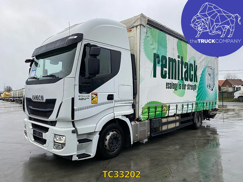 Iveco Stralis 420 - Caminhão com lona: foto 1 Iveco Stralis 420 - Caminhão com lona: foto 1