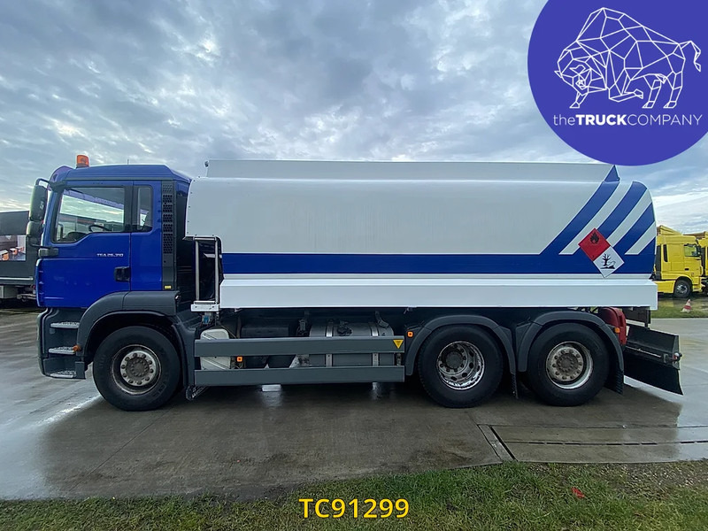 MAN TGA 310 - Caminhão tanque: foto 2 MAN TGA 310 - Caminhão tanque: foto 2