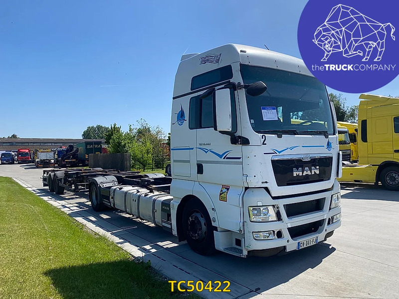 MAN TGX 440 - Caminhão transportador de contêineres/ Caixa móvel: foto 2 MAN TGX 440 - Caminhão transportador de contêineres/ Caixa móvel: foto 2