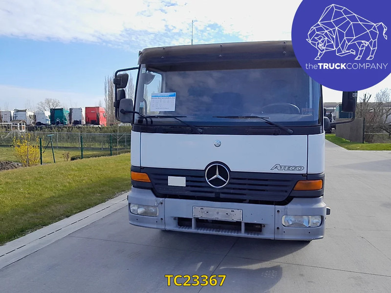 Mercedes-Benz Atego 1217 - Caminhão transportador de contêineres/ Caixa móvel: foto 2 Mercedes-Benz Atego 1217 - Caminhão transportador de contêineres/ Caixa móvel: foto 2