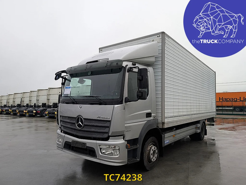 Mercedes-Benz Atego 1221 - Caminhão furgão: foto 1 Mercedes-Benz Atego 1221 - Caminhão furgão: foto 1