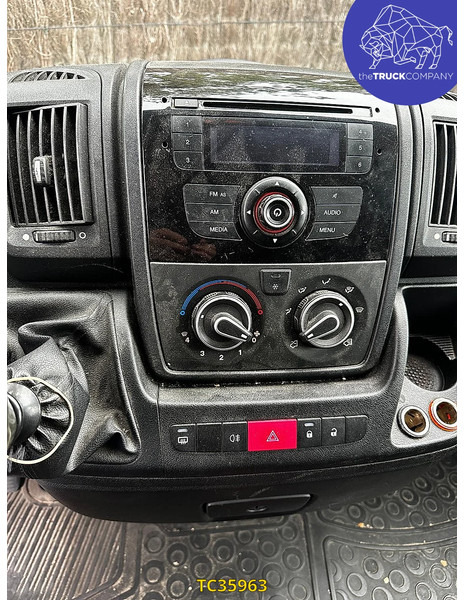 Locação de Peugeot Boxer 2.0 HDI BOX + LIFT Peugeot Boxer 2.0 HDI BOX + LIFT: foto 8 Locação de Peugeot Boxer 2.0 HDI BOX + LIFT Peugeot Boxer 2.0 HDI BOX + LIFT: foto 8