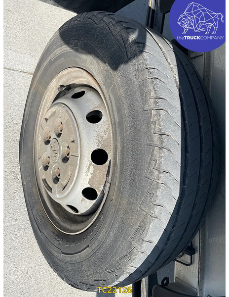 Peugeot Expert met laadklep - Carrinha de contentor: foto 3 Peugeot Expert met laadklep - Carrinha de contentor: foto 3