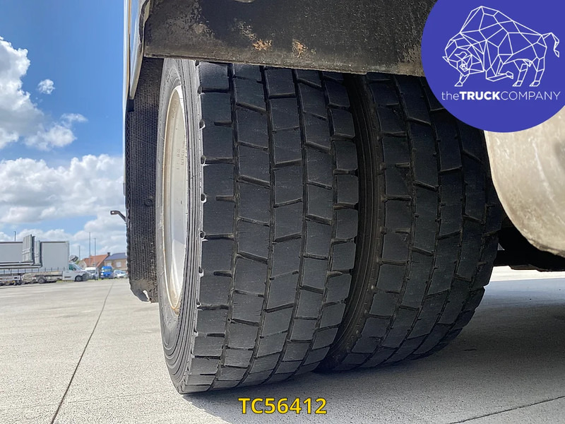 Renault D 240 - Caminhão frigorífico: foto 5 Renault D 240 - Caminhão frigorífico: foto 5